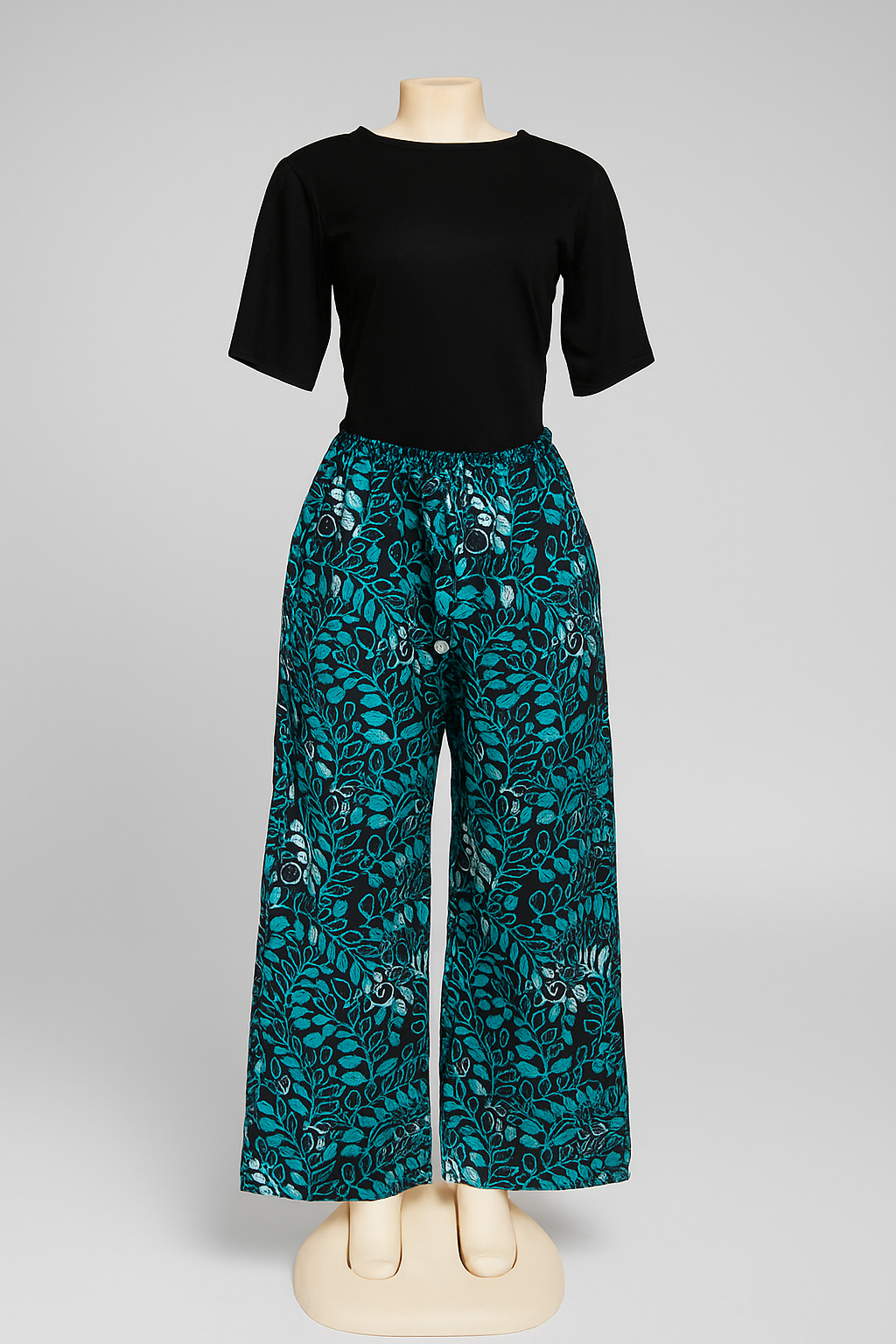 African Print Wide-Leg Pants - Image 3